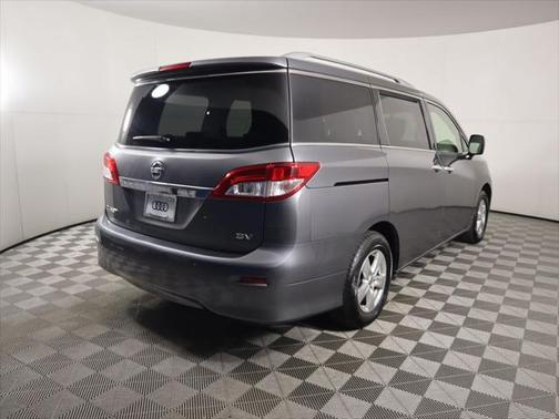 2017 Nissan Quest SV