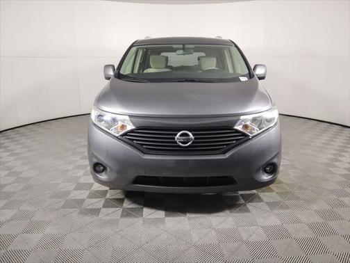 2017 Nissan Quest SV