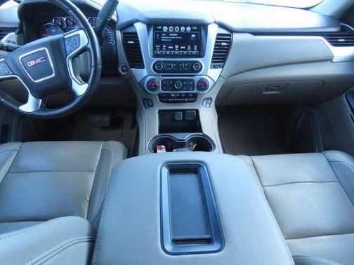 2020 GMC Yukon SLT