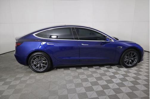 2019 Tesla Model 3 Standard Range