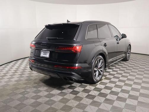 2023 Audi SQ7 4.0T Prestige
