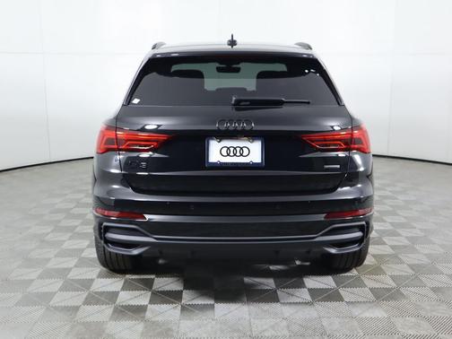2025 Audi Q3 45 S line Premium Plus