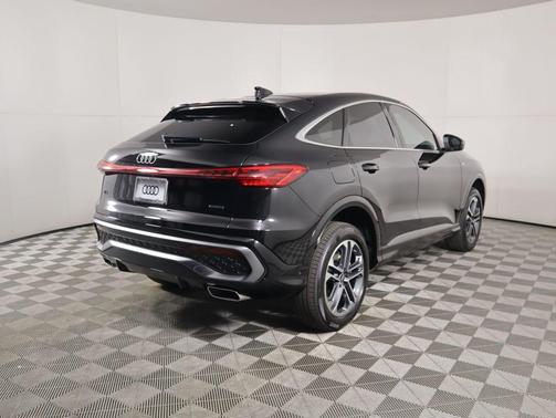 2025 Audi Q5 Premium Plus TFSI quattro S tronic