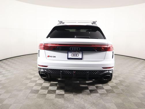 2026 Audi RS Q8 4.0T