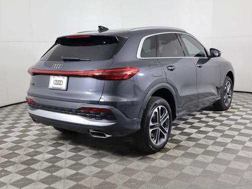 2025 Audi Q5 Premium Plus TFSI quattro S tronic