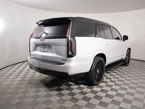 2024 Cadillac Escalade Sport