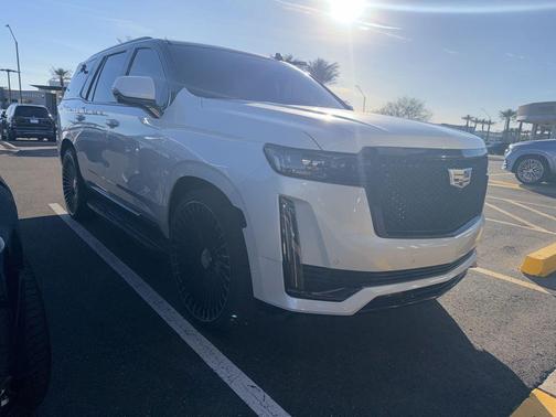 2024 Cadillac Escalade Sport