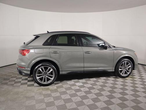 2022 Audi Q3 45 S line Premium Plus
