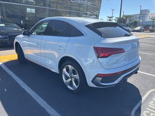 2021 Audi Q5 45 Premium