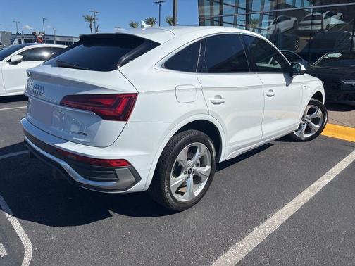2021 Audi Q5 45 Premium