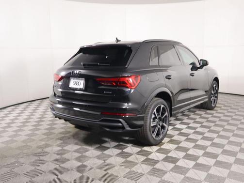 2025 Audi Q3 45 S line Premium Plus