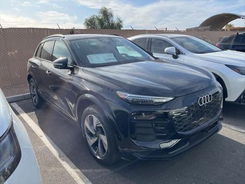 2025 Audi Q6 e-tron Premium Plus quattro