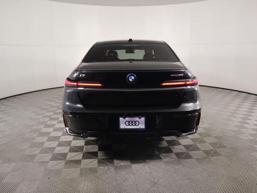 2023 BMW i7 xDrive60