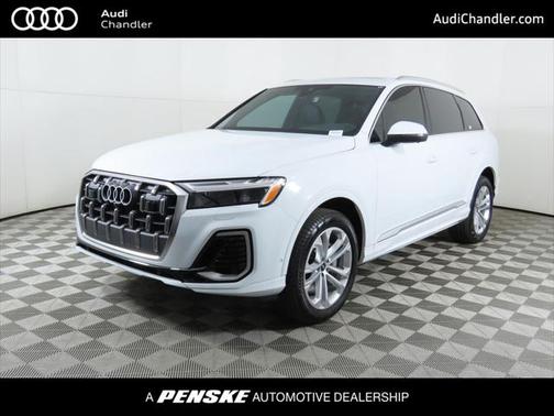 2025 Audi Q7 55 Premium Plus