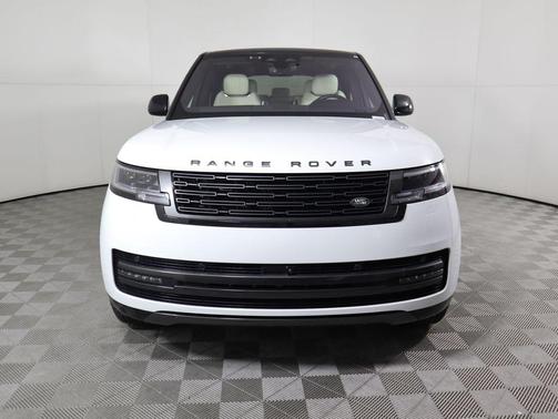 2023 Land Rover Range Rover P530 SE
