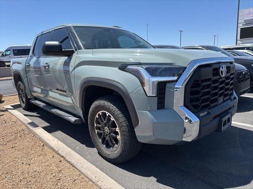 2022 Toyota Tundra SR5