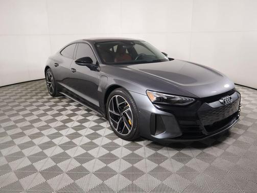 2023 Audi RS e-tron GT quattro