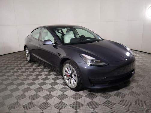 2022 Tesla Model 3 Long Range