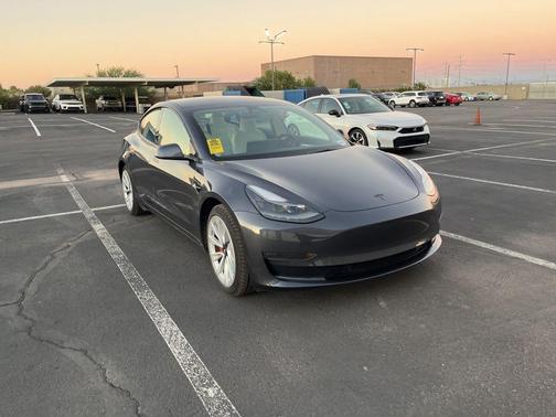 2022 Tesla Model 3 Long Range