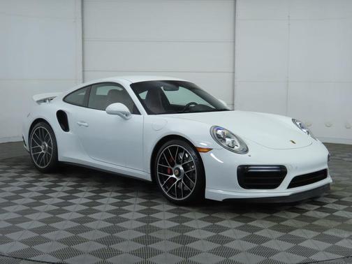 2018 Porsche 911 Turbo