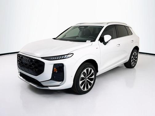 2026 Audi Q3 S line