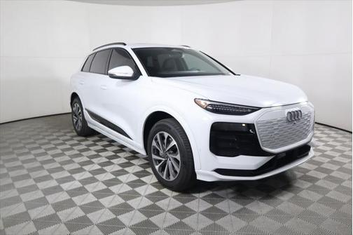 2025 Audi Q6 e-tron Premium Plus quattro