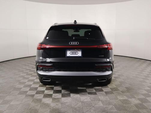 2025 Audi Q5 Premium