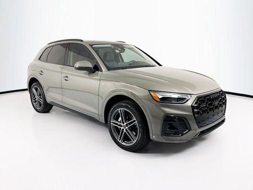 2023 Audi Q5 55 S line Premium Plus