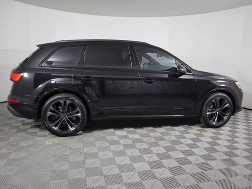 2026 Audi Q7 55 Premium Plus