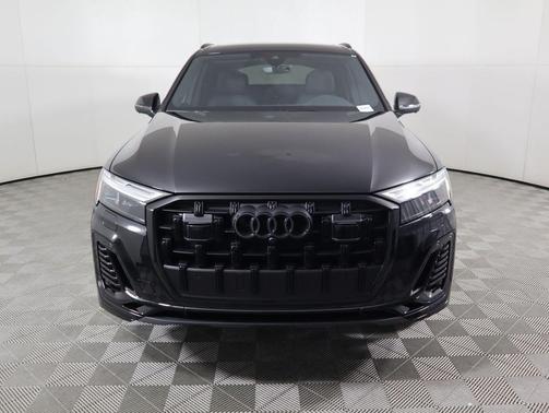 2026 Audi Q7 55 Premium Plus
