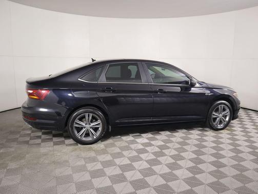 2019 Volkswagen Jetta 1.4T R-Line