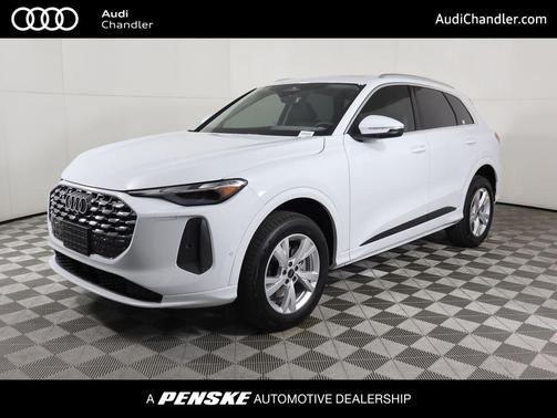 2025 Audi Q5 Premium TFSI quattro S tronic