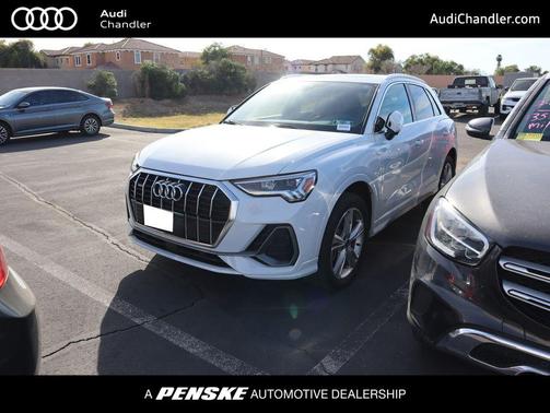 2023 Audi Q3 45 S line Premium Plus