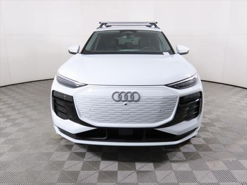 2025 Audi Q6 e-tron Premium Plus quattro
