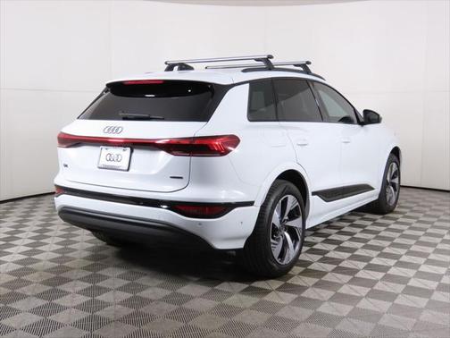 2025 Audi Q6 e-tron Premium Plus quattro