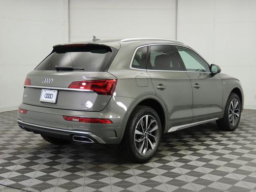 2025 Audi Q5 45 S line Premium Plus