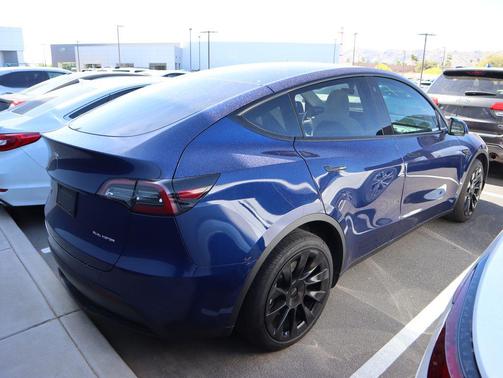 Deep Blue 2022 Tesla Model Y Long Range Dual Motor All-Wheel Drive