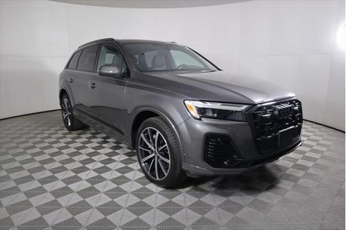 2025 Audi Q7 45 Premium Plus