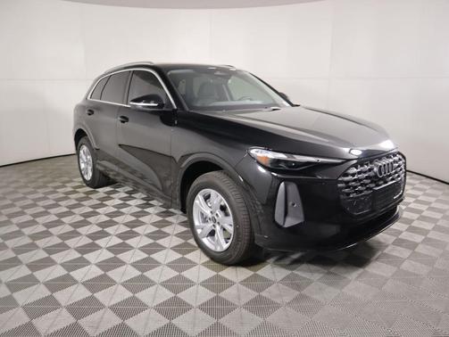 2025 Audi Q5 Premium TFSI quattro S tronic