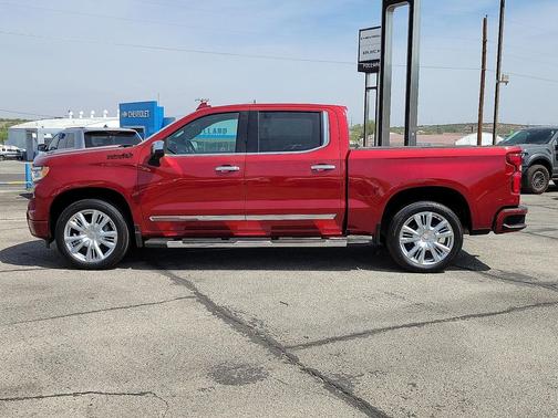 2022 Chevrolet Silverado 1500 High Country