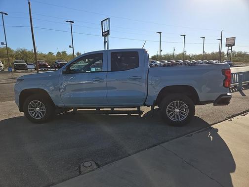 2025 Chevrolet Colorado LT