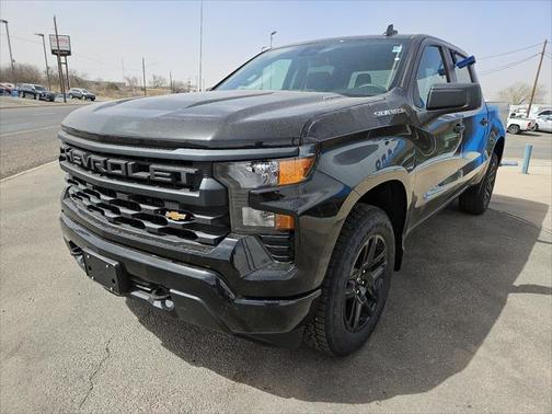 2025 Chevrolet Silverado 1500 Custom