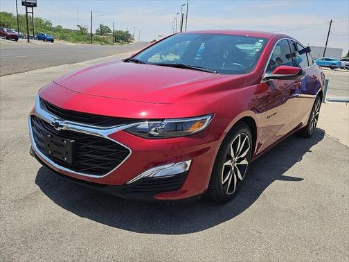 2025 Chevrolet Malibu FWD RS