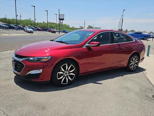 2025 Chevrolet Malibu FWD RS