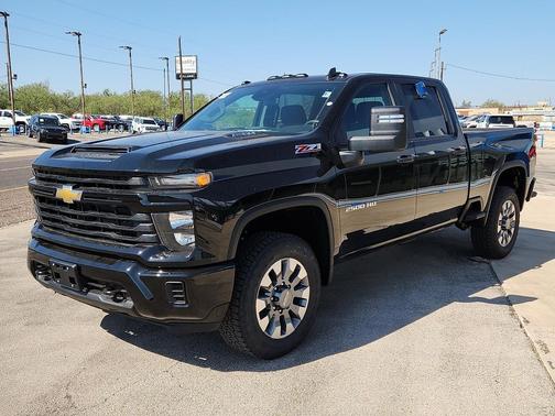 2026 Chevrolet Silverado 2500 Custom