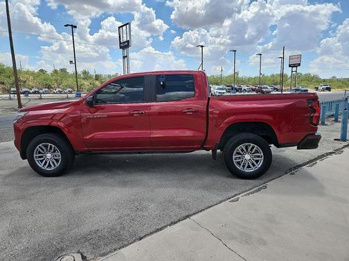2024 Chevrolet Colorado LT