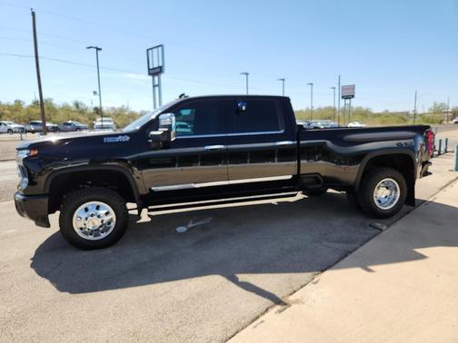 2024 Chevrolet Silverado 3500 High Country