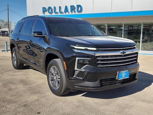 2024 Chevrolet Traverse LT