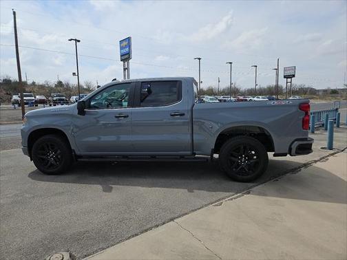 2025 Chevrolet Silverado 1500 Custom