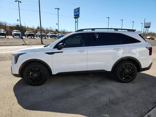 2025 Kia Sorento SX